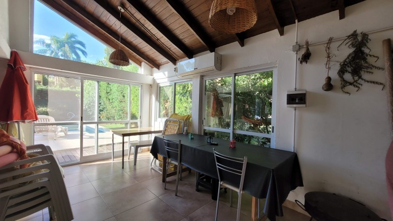 Casa a la venta en Country Las Lajas!