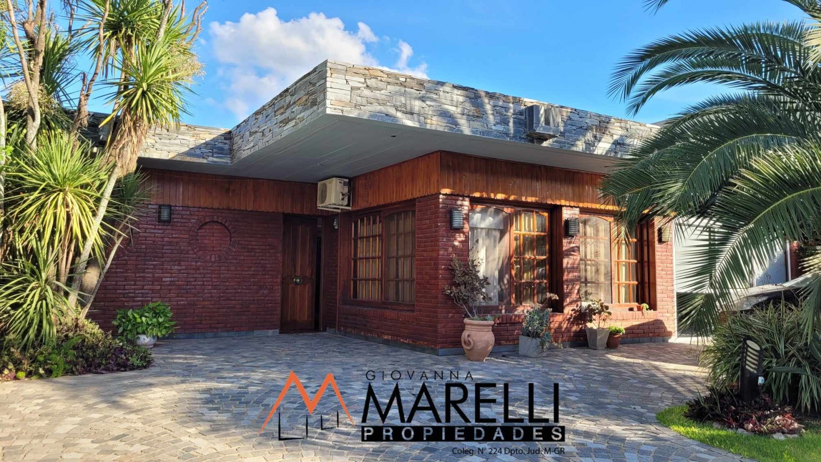 Casa a la venta en Country Las Lajas