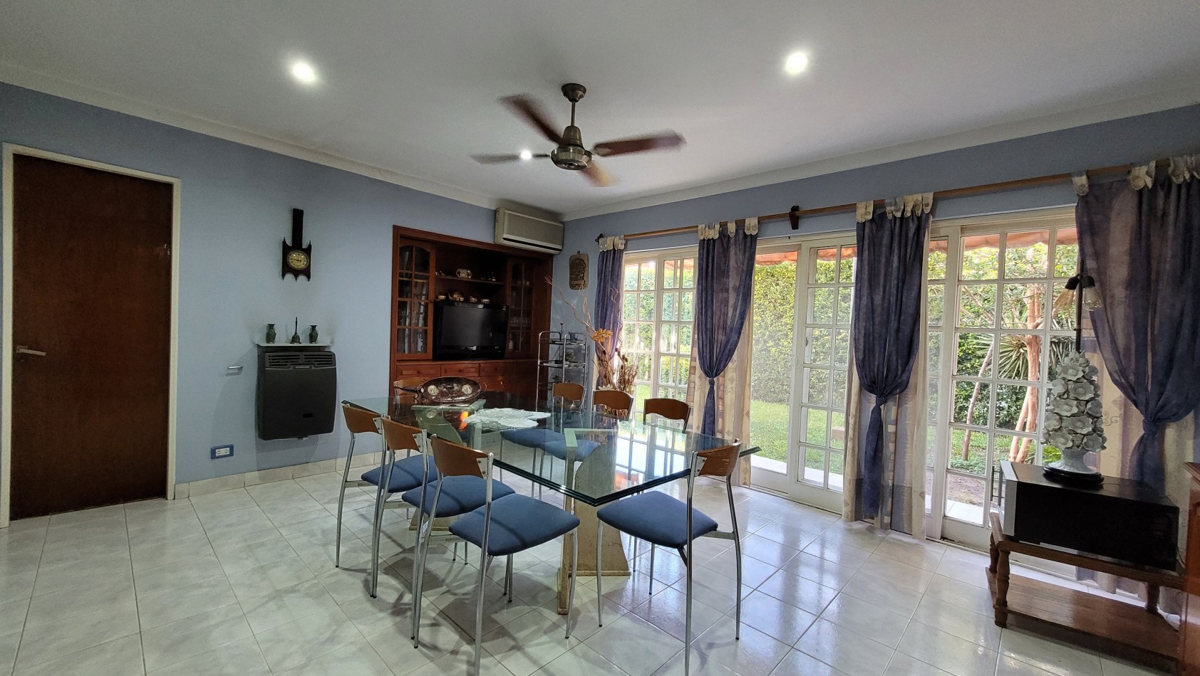 Casa a la venta en Country Las Lajas