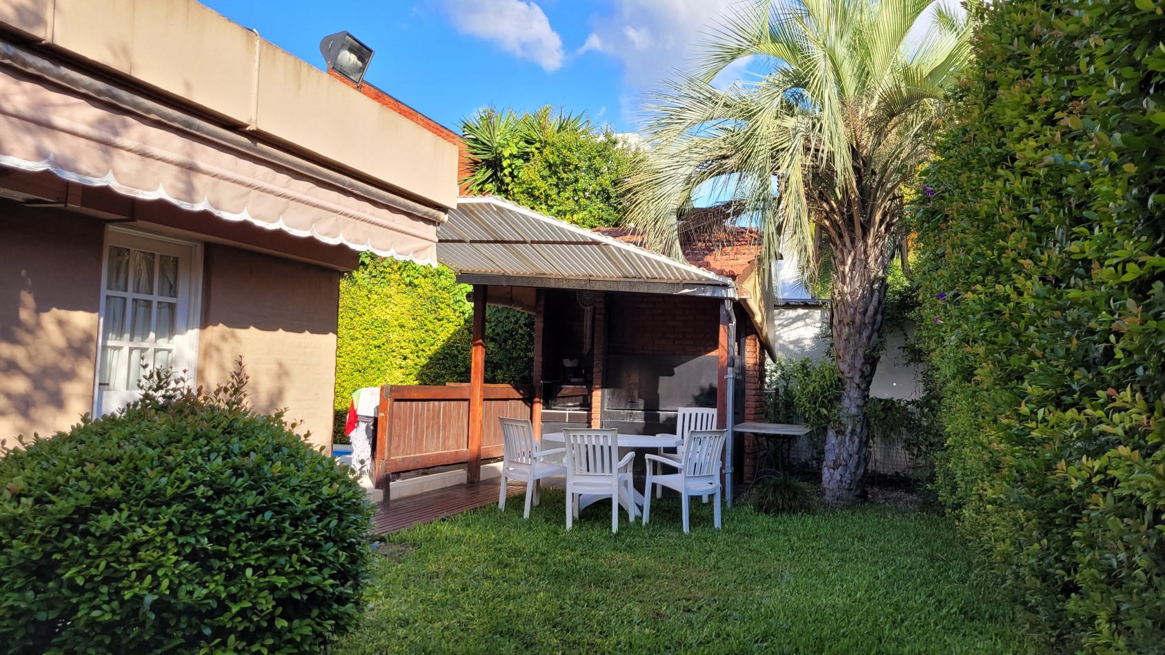 Casa a la venta en Country Las Lajas