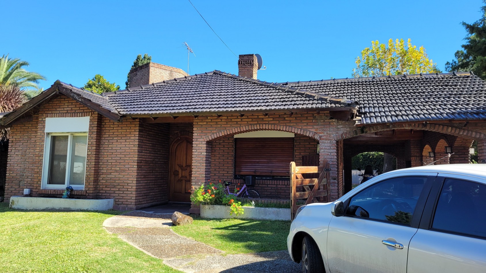 Casa a la venta en Country Las Lajas!