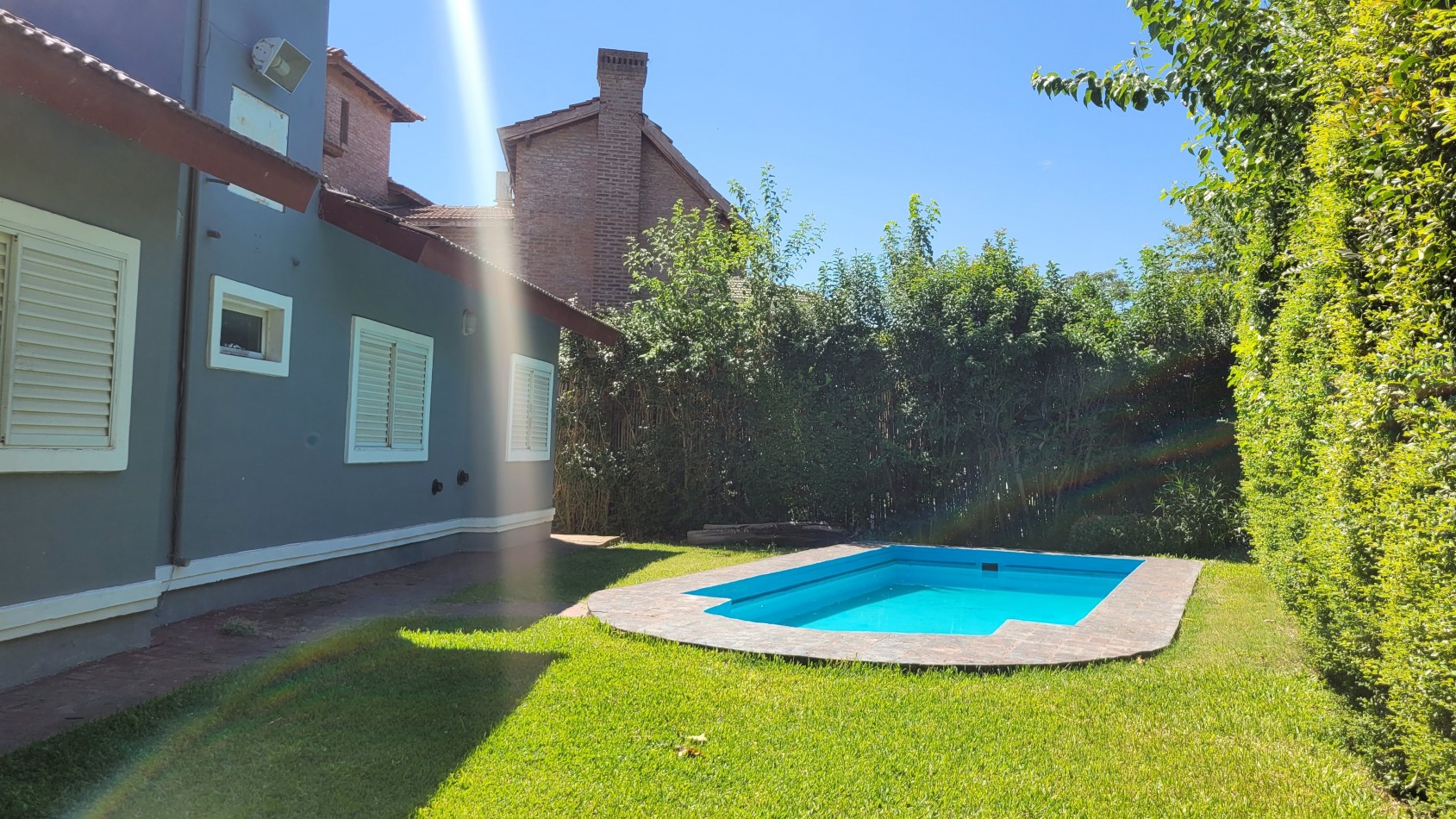 Casa en venta en Country Las Lajas