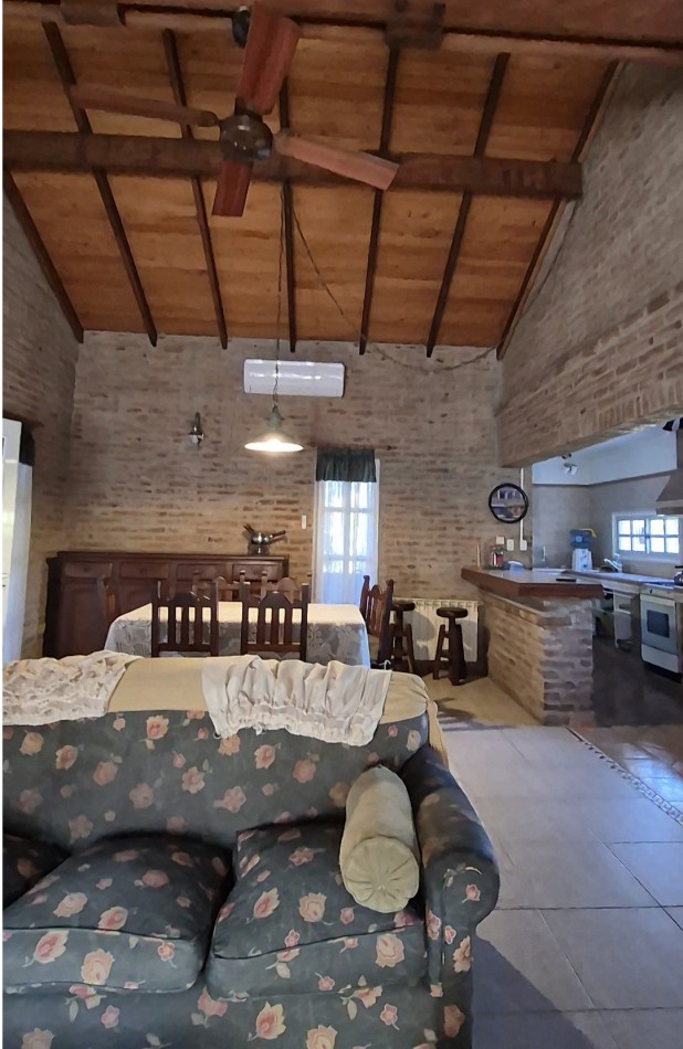 Casa en venta en Country Las Lajas - Ideal dos Familias