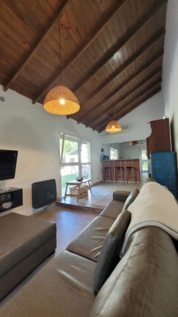 Casa a la venta en Country Las Lajas!