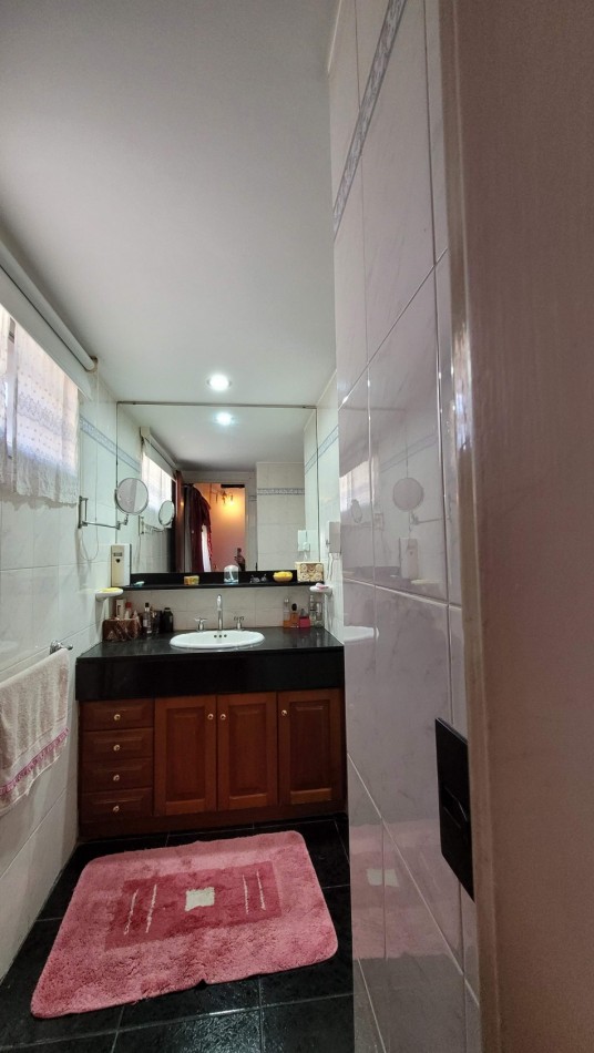 Casa a la venta en Country Las Lajas