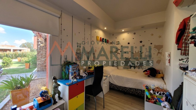 Casa a la venta en Comarcas de Lujan! - Santa Irene