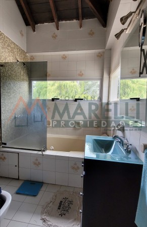 Casa a la venta en Country Las Lajas!