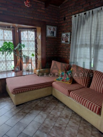 Venta en Country Las Lajas!