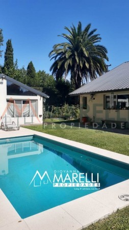 Casa a la venta en Country Las Lajas!