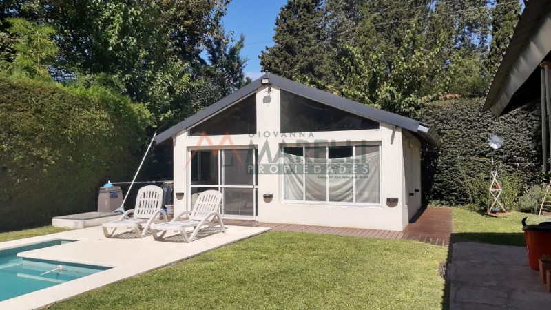 Casa a la venta en Country Las Lajas!