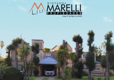 Casa en venta en Country Las Lajas - Ideal dos Familias