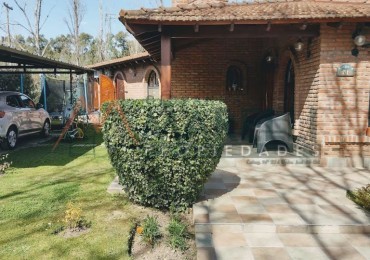 Venta en Country Las Lajas!