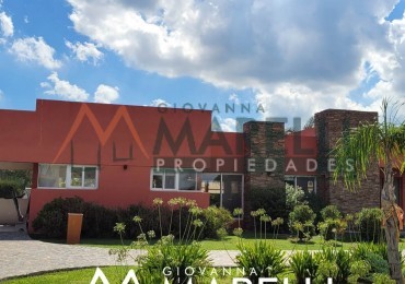 Casa a la venta en Comarcas de Lujan! - Santa Irene